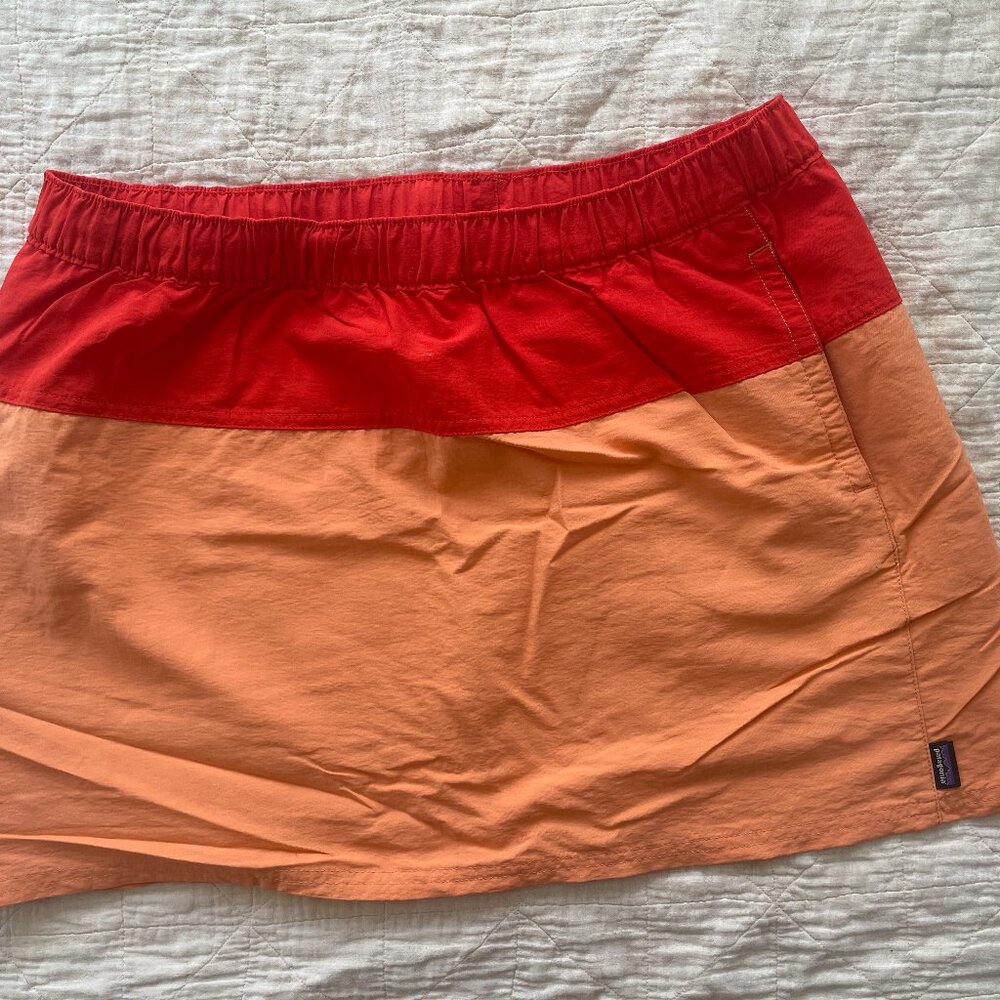 Patagonia Baggies Skirt, Size L - Picture 2 of 6